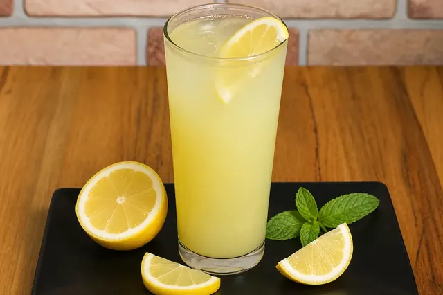 Ev Yapımı Limonata