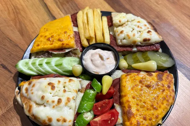 İncek Ultra Special Bazlama